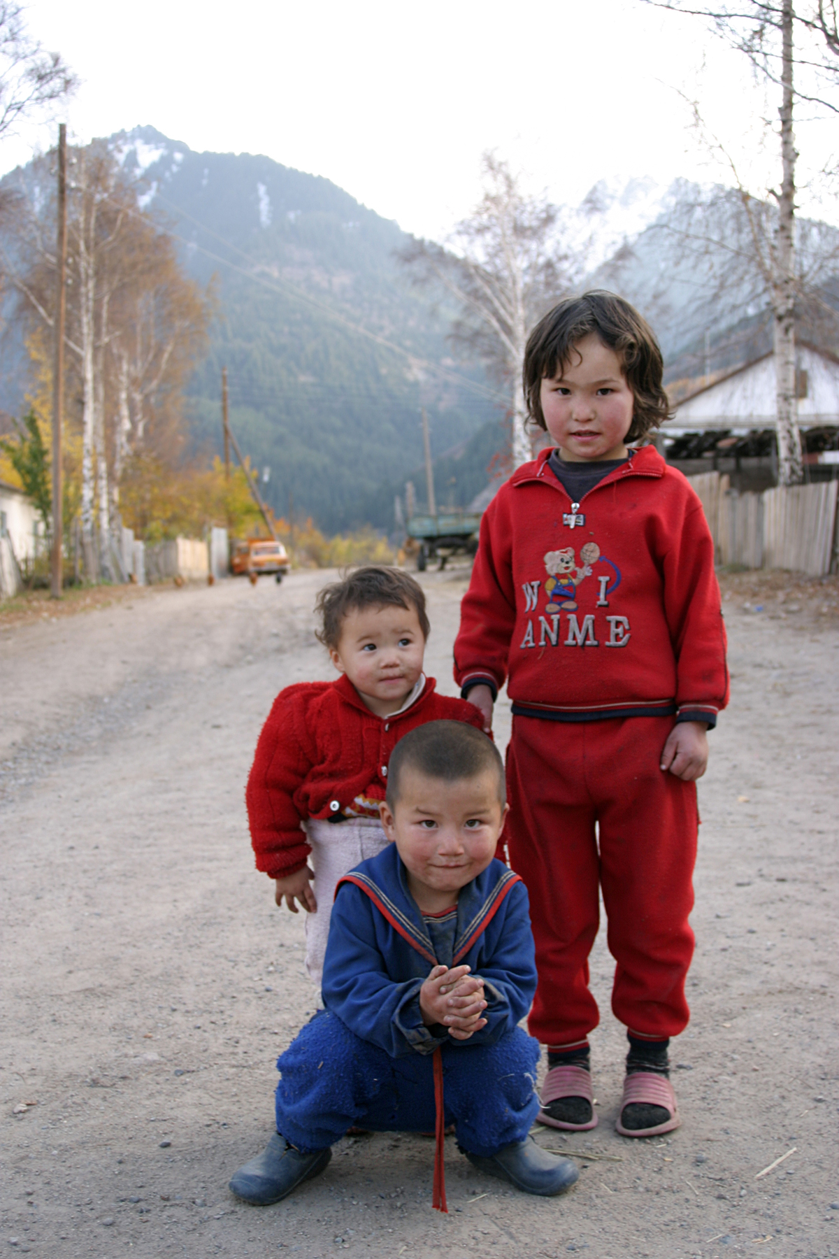 Kinder in Karakol, Kirgistan, 2006